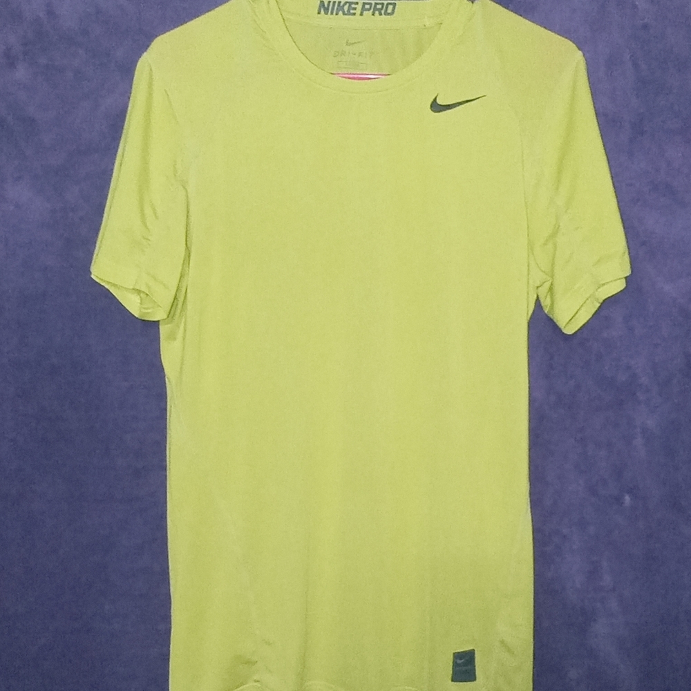 Nike pro training shirt